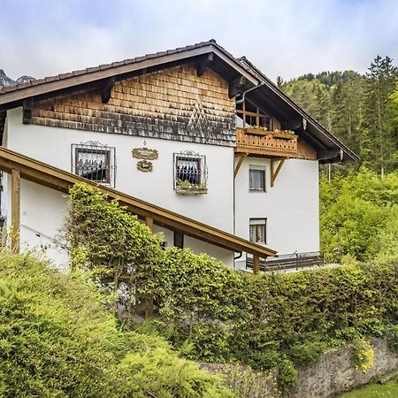 Gaestehaus Faerbinger Bayerisch Gmain Bagian luar foto