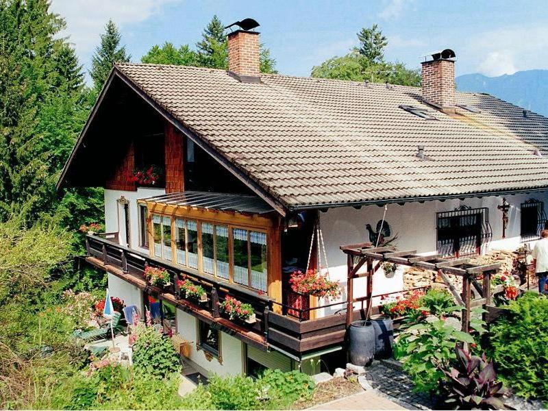 Gaestehaus Faerbinger Bayerisch Gmain Bagian luar foto
